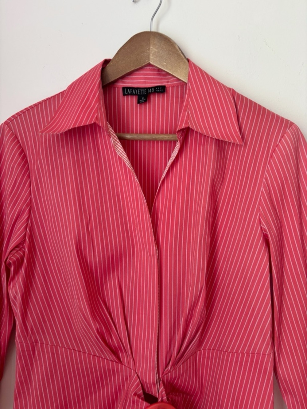 Lafayette 148 Pink Striped Buckle Front Shirt Sz 6 Summer Coastal - Picture 2 of 8